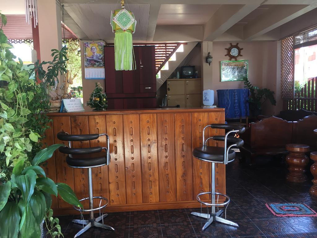 Chok-Wasana Guest House Mae Sariang Esterno foto