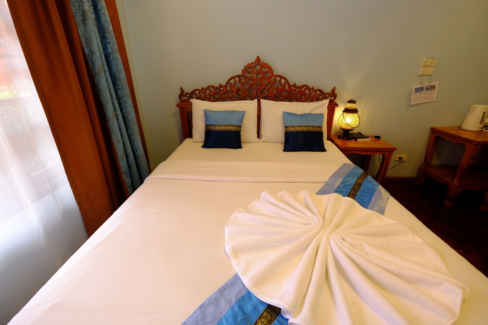 Chok-Wasana Guest House Mae Sariang Esterno foto
